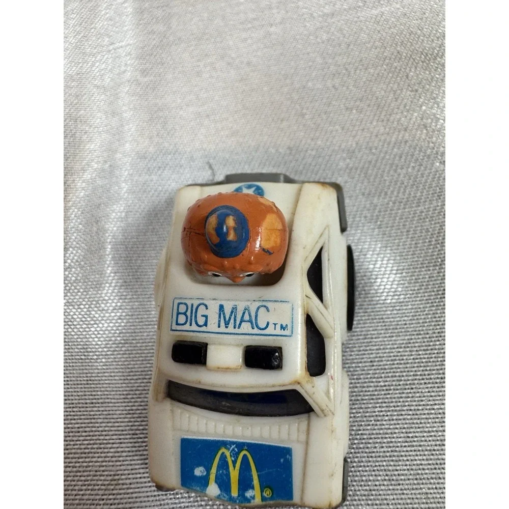 Vintage 1984 McDonald's Big Mac Friction Car Plastic‎ Happy Meal Toys
